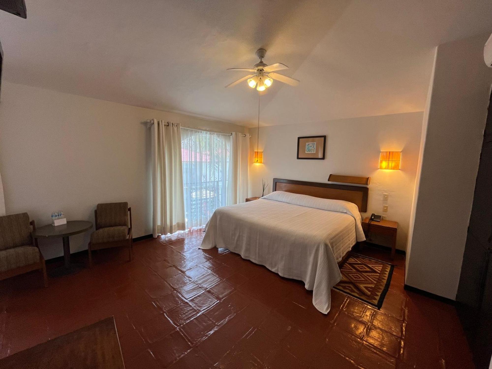 Hotel Ilebal Cuernavaca Centro - Lugar Con Encanto! Dış mekan fotoğraf