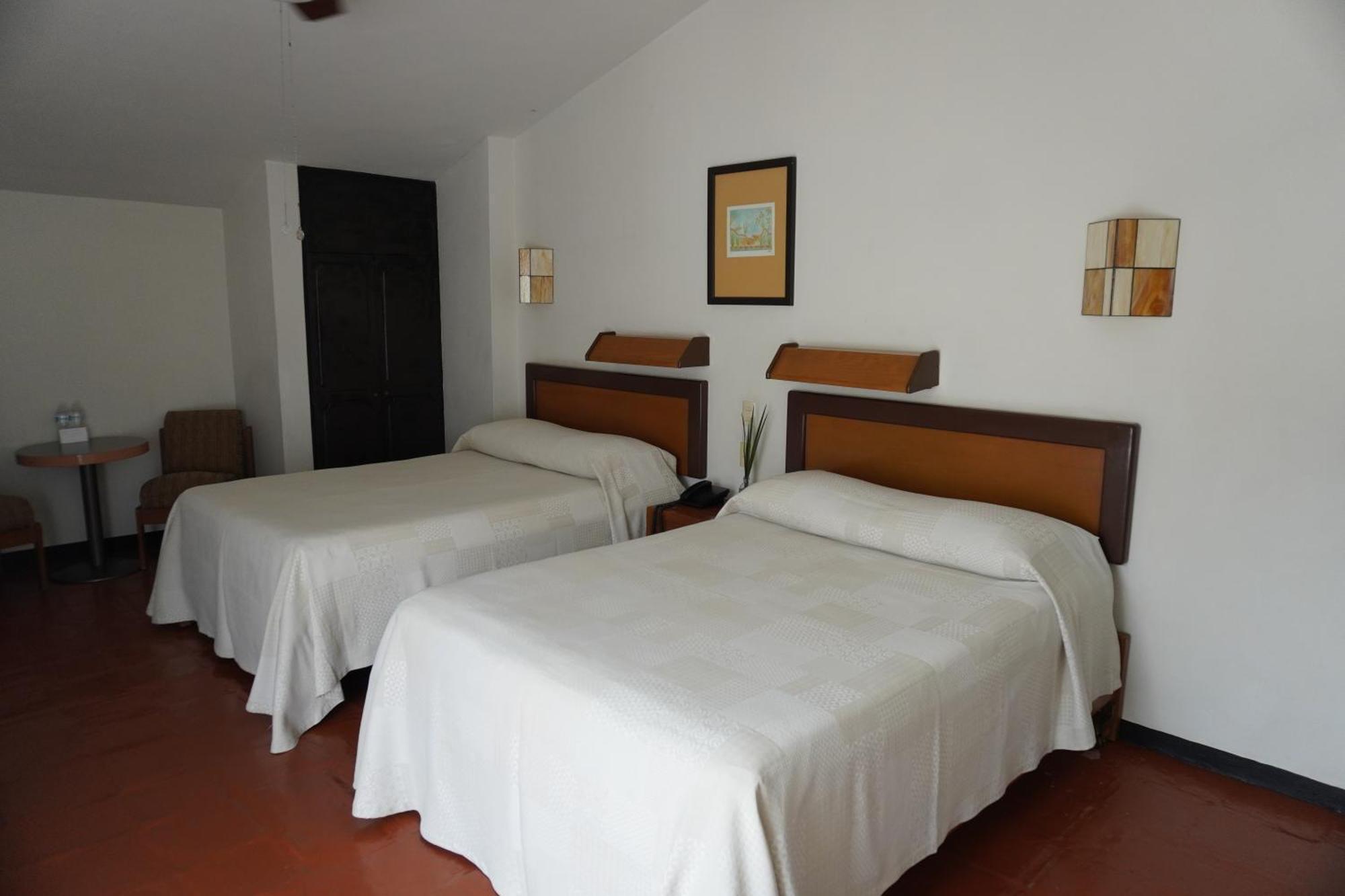 Hotel Ilebal Cuernavaca Centro - Lugar Con Encanto! Dış mekan fotoğraf