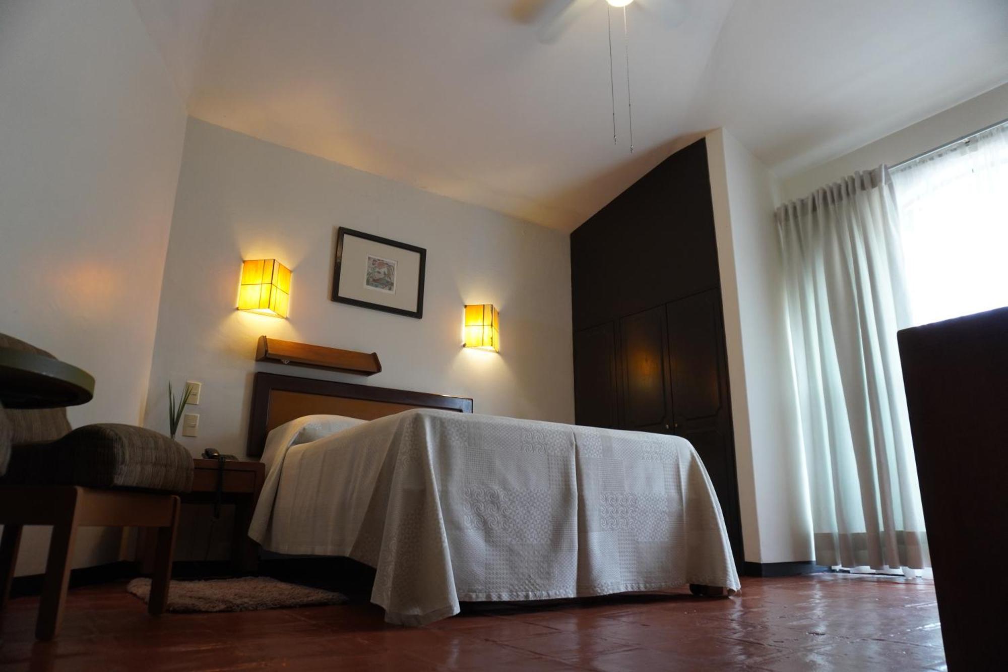 Hotel Ilebal Cuernavaca Centro - Lugar Con Encanto! Dış mekan fotoğraf